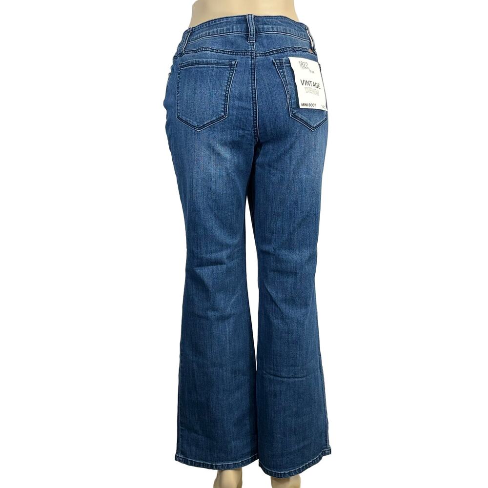 1822 Denim straight leg Jeans NWT, size 14, waist 32" - Picture 3 of 6